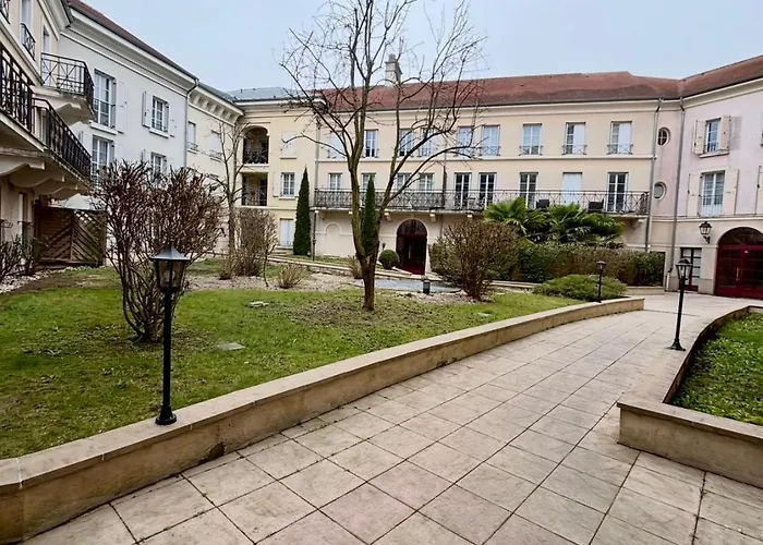 Cosy - Princess & Marvel World - 6 Min To Disneyland Paris Apartment *
